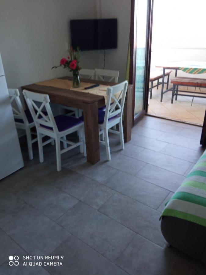 Apartments Vukelic Starigrad Paklenica Exterior foto